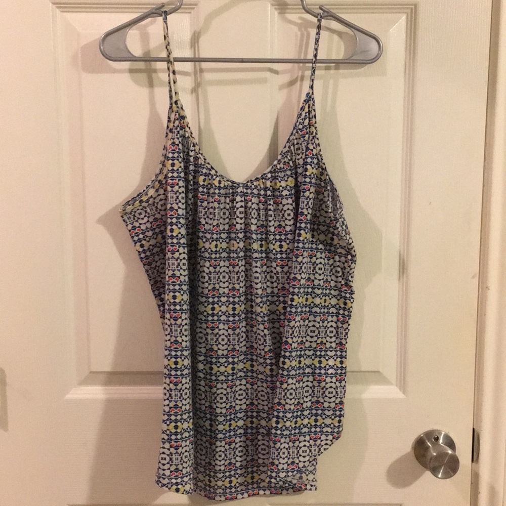 PATTERNED TANK TOP